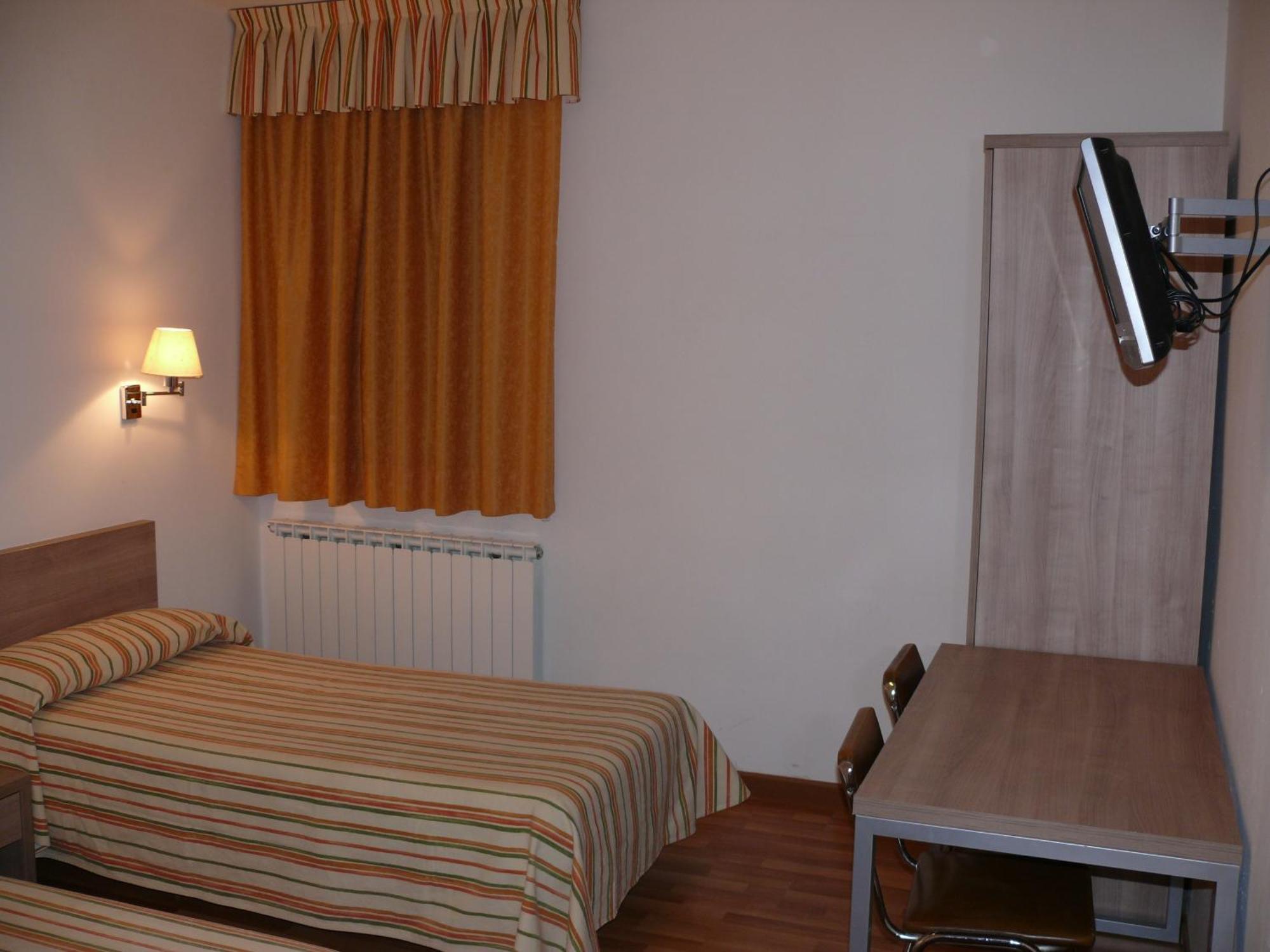 Hostal Muntanya Artesa de Segre Exteriér fotografie
